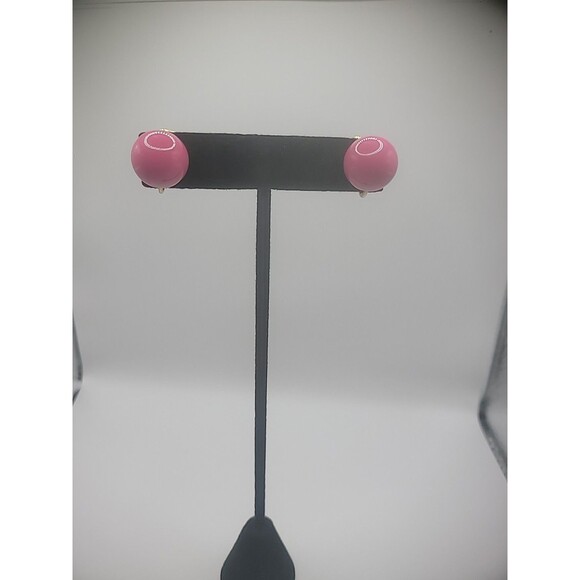 Vintage Avon Clip On Earrings Pink Round Womens Jewelry Costume - Picture 7 of 8